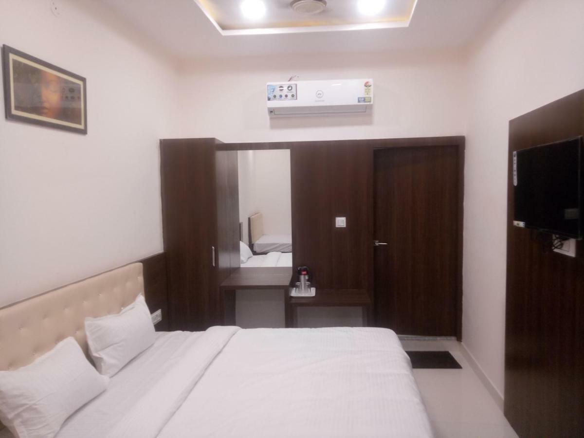 Hotel Prestige Ατζμέρ Εξωτερικό φωτογραφία